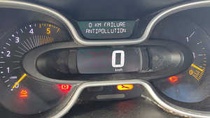 Renault Trafic Adblue Check Antipollution System Opel Vivaro (3 foto / 4)