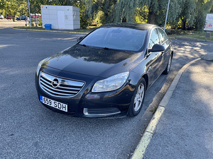 Opel Insignia 2.0 96kw (3 foto / 7)