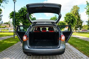 Volkswagen Passat 2.0 110kW (4 foto / 10)