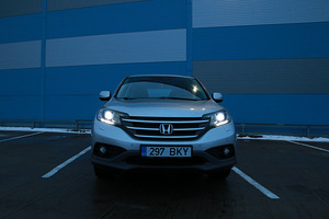 Honda CR-V 2014 (5 foto / 14)