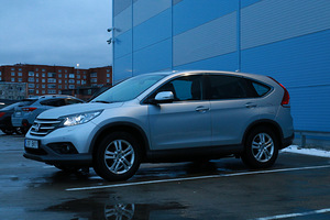 Honda CR-V 2014 (1 foto / 14)