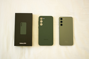 Samsung Galaxy S23+ (1 фото из 4)