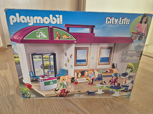 Playmobile ветеринарная клиника для животных (70146) (1 фото из 3)