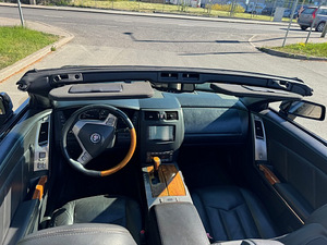 Cadillac XLR 4,6 V8 (8 foto / 8)