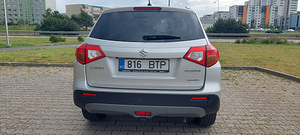 Suzuki Vitara (4 фото из 7)