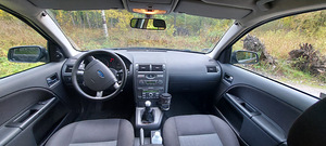 Ford Mondeo (8 фото из 13)