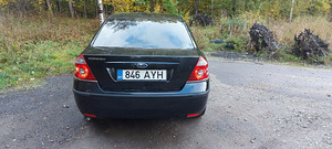 Ford Mondeo (12 фото из 13)