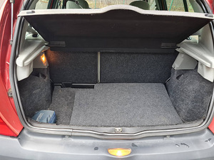 Renault Clio 16V Limited Edition (14 foto / 14)