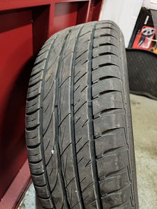 205/60 R15 valuveljed rehvid Barum Mitsubishi (7 foto / 7)