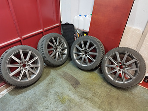 Диски Лексус R17 225/45 (1 фото из 10)