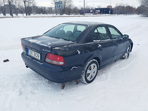 Mitsubishi Galant Elegance (6 foto / 15)