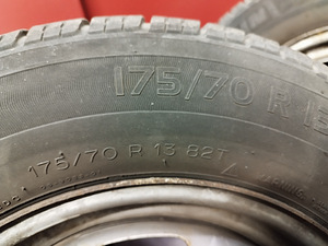 175/70 R13 suverattad Mitsubishi (2 foto / 3)