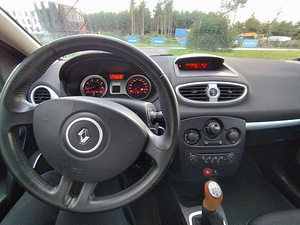 Renault Clio 1.4 EXTREME (6 foto / 15)