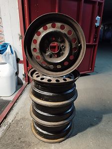 R15 4x114.3 (1 фото из 2)
