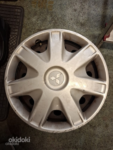 R15 Originaal ilukilbid Mitsubishi