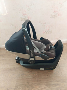 Два автокресла MaxiCos + Isofix (2way Fix) (2 фото из 5)