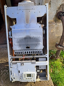 Газовый котел BAXI (4 фото из 6)