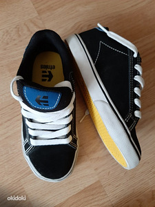 Uued Etnies tossud, s.33 (1 foto / 2)
