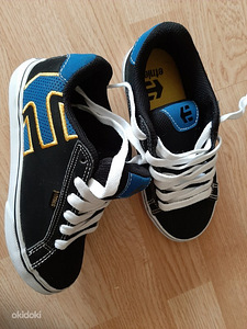 Uued Etnies tossud, s.33 (2 foto / 2)