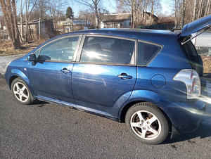 Toyota Corolla Verso 1.8 95kV (3 foto / 4)