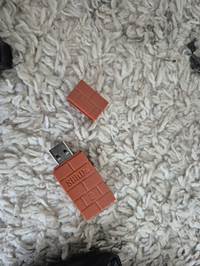 Nintendo Switch V2 + 256GB + 40 mängu (modifitseeritud) (3 foto / 5)
