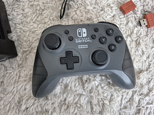 Nintendo Switch V2 + 256GB + 40 mängu (modifitseeritud) (4 foto / 5)
