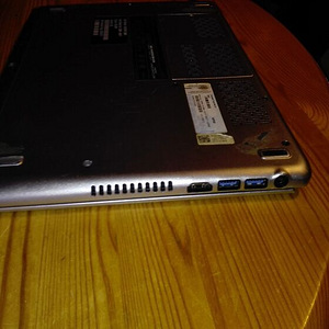 Dell Vostro / i3/ Win11 (8 foto / 8)