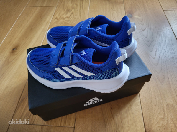 Новые детские кроссовки Adidas № 34 на продажу (фото #1)