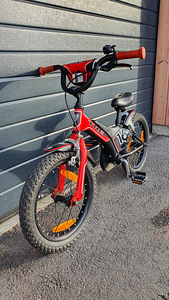 Детский велосипед TREK Jet Series 16 (2 фото из 4)