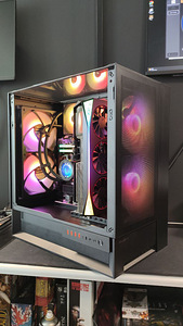 Mänguarvuti 7800X3D + RX 9070 XT (2 foto / 4)