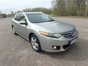 Honda Accord 110kw (2 foto / 14)