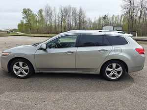 Honda Accord 110kw (7 foto / 14)