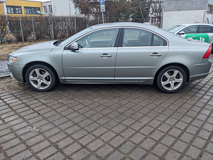 Продается Volvo S80 2.4 D5 136KW (3 фото из 7)