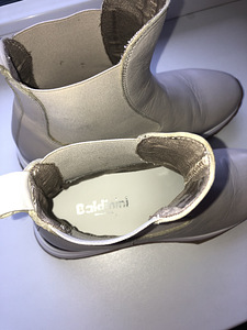 Baldinini sneakersid (4 foto / 6)