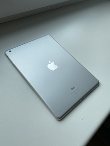 iPad Air heas seisukorras (3 foto / 5)