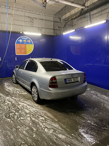 Skoda superb 1.9 tdi manu (4 foto / 8)