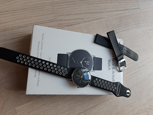 Nokia Withings Steel HR 36мм (3 фото из 3)