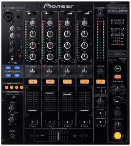 Pioneer XDJ-700, Mixer DJM 800, Flight Case (6 foto / 9)