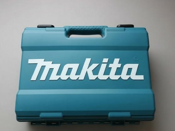 Makita akutrell HP333D.