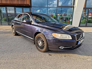 Volvo S80 2.4 120kW (2 foto / 14)
