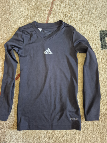 Adidas spordisärk pluuse s. 128