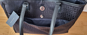 UUS Tommy Hilfiger mahukas kott (2 foto / 3)