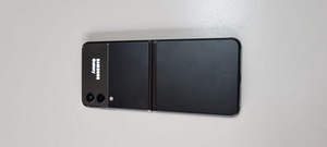 Samsung Galaxy Z Flip 3 256 GB NAGU UUS (3 foto / 3)