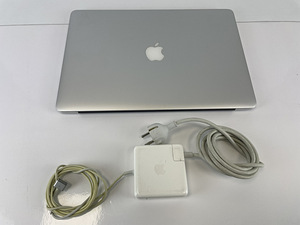 MacBook Pro (Retina, 15-inch, Mid 2012) (5 foto / 9)
