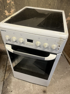 Духовка BEKO (1 фото из 3)