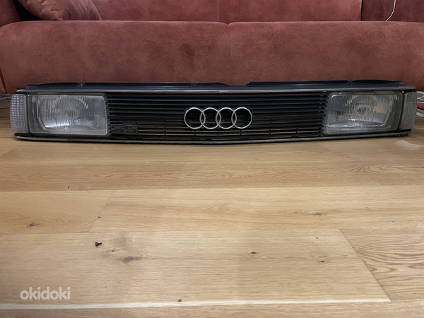 Фары и решетка Audi 100 C2