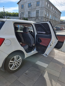 Skoda Fabia 1.4 63kw 2007a. (4 foto / 15)