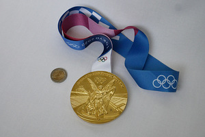 Tokyo 2020 OM medal