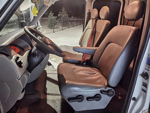 Opel movano (12 фото из 12)