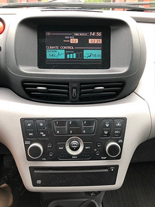 Nissan Almera Tino 1.8 +LPG/CNG (7 foto / 7)